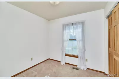 103 Meadow Ridge Drive, Troy, MO 63379 - Photo 28