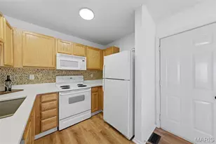 744 Hyde Dr, O'Fallon, MO 63366 - Photo 8