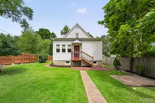 118 Lindenwood Ave, Saint Charles, MO 63301 - Photo 20