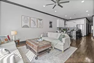 1916 S 12th St, Saint Louis, MO 63104 - Photo 2