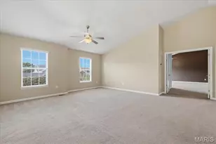 1025 Hawkins Bend Dr, Fenton, MO 63026 - Photo 20