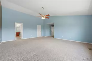 1025 Hawkins Bend Dr, Fenton, MO 63026 - Photo 34