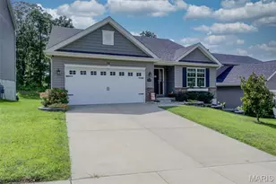 418 Dusty Brook Dr, O'Fallon, MO 63366 - Photo 2