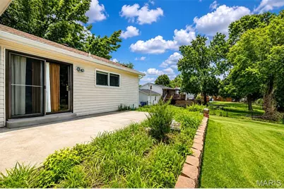 12732 Glenage Drive, Maryland Heights, MO 63043 - Photo 40