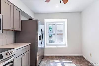 2533 Grayford Walk, Saint Louis, MO 63129 - Photo 12
