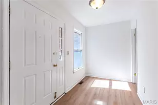 2533 Grayford Walk, Saint Louis, MO 63129 - Photo 8