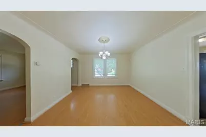 400 S Clark Avenue, Ferguson, MO 63135 - Photo 4