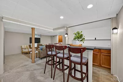 5690 Pernod Avenue, Saint Louis, MO 63139 - Photo 36
