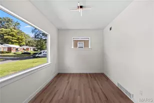 17 St Martha Ct, Florissant, MO 63031 - Photo 14