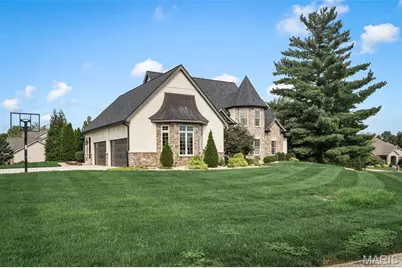 107 Place De Yeager, Lake Saint Louis, MO 63367 - Photo 4