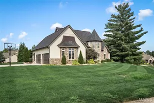 107 Place de Yeager, Lake Saint Louis, MO 63367 - Photo 4
