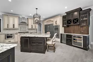 107 Place de Yeager, Lake Saint Louis, MO 63367 - Photo 16