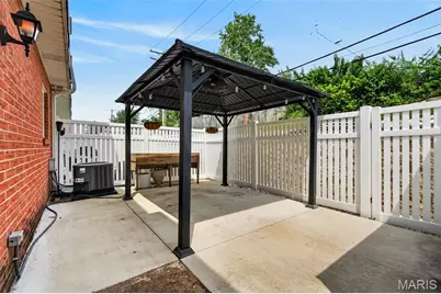 1662 Herault Place #208, Saint Louis, MO 63125 - Photo 38