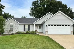 7523 Cinnamon Teal Dr, O'Fallon, MO 63368 - Photo 2