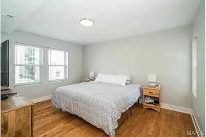 7537 Buckingham Drive, Clayton, MO 63105 - Photo 16