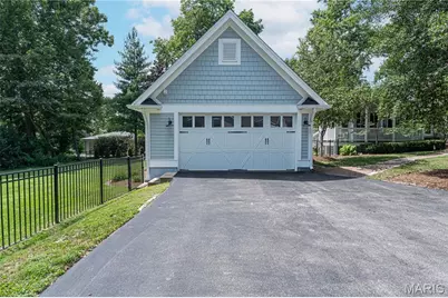 9242 Clayton Road, Ladue, MO 63124 - Photo 44