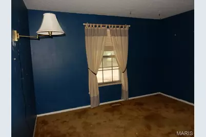 2321 Bennington Place, Maryland Heights, MO 63043 - Photo 8