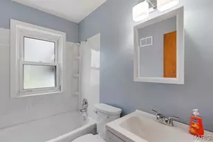 9107 Harold Dr, Berkeley, MO 63134 - Photo 10