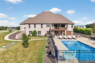 19111 Promise Dr, Lebanon, MO 65536 - Photo 8