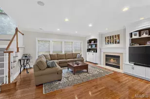 14748 Thornhill Terrace Dr, Chesterfield, MO 63017 - Photo 12