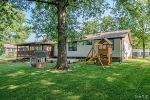2812 Queen Bee Ln, Oakville, MO 63129 - Photo 54