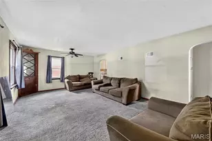 273 S Barat Ave, Ferguson, MO 63135 - Photo 4