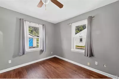 273 S Barat Avenue, Ferguson, MO 63135 - Photo 16