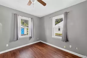273 S Barat Ave, Ferguson, MO 63135 - Photo 16