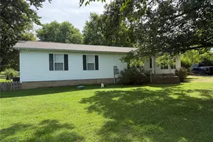 5134 Hurryville Rd, Farmington, MO 63640 - Photo 2