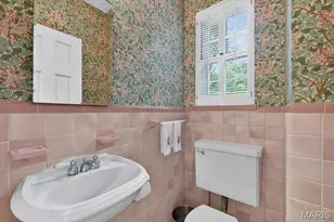 14 Daniel Rd, Ladue, MO 63124 - Photo 24