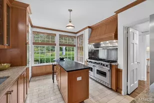 14 Daniel Rd, Ladue, MO 63124 - Photo 4