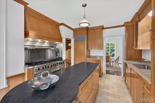 14 Daniel Rd, Ladue, MO 63124 - Photo 20