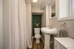 8834 Pine Ave, Brentwood, MO 63144 - Photo 22