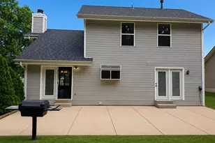 325 Westbrook Dr, O'Fallon, MO 63366 - Photo 2