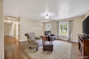 20125 Kenyon Ln, Lebanon, MO 65536 - Photo 6