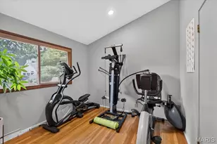 11728 Claychester Dr, Des Peres, MO 63131 - Photo 32