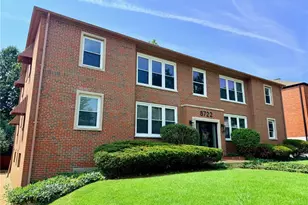 8722 Delmar Blvd, University City, MO 63124 - Photo 22