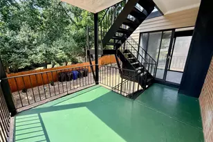 8722 Delmar Blvd, University City, MO 63124 - Photo 20