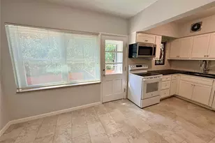 8722 Delmar Blvd, University City, MO 63124 - Photo 8