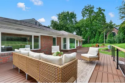 1757 Topping Road, Town and Country, MO 63131 - Photo 82