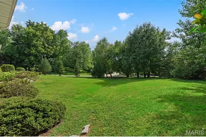 1757 Topping Road, Town and Country, MO 63131 - Photo 12