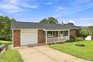 210 E 12th St, Hermann, MO 65041 - Photo 2