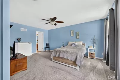 350 Villa Duschene Drive, Warrenton, MO 63383 - Photo 32