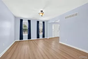 350 Villa Duschene Dr, Warrenton, MO 63383 - Photo 6