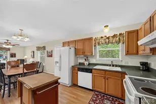 1103 Athena Way, Saint Peters, MO 63376 - Photo 16