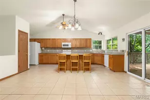 1935 Anchorage Dr, Festus, MO 63028 - Photo 6