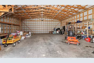 30998 Hutchison Road, Lebanon, MO 65536 - Photo 2