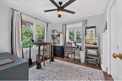 366 W Point Court, Saint Louis, MO 63130 - Photo 32