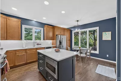366 W Point Court, Saint Louis, MO 63130 - Photo 20