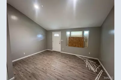 3974 Lada Avenue, Normandy, MO 63121 - Photo 4